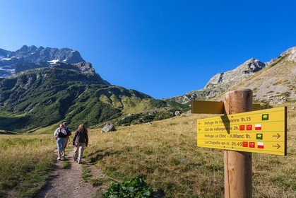 Randonnée vers le refuge de Vallonpierre
