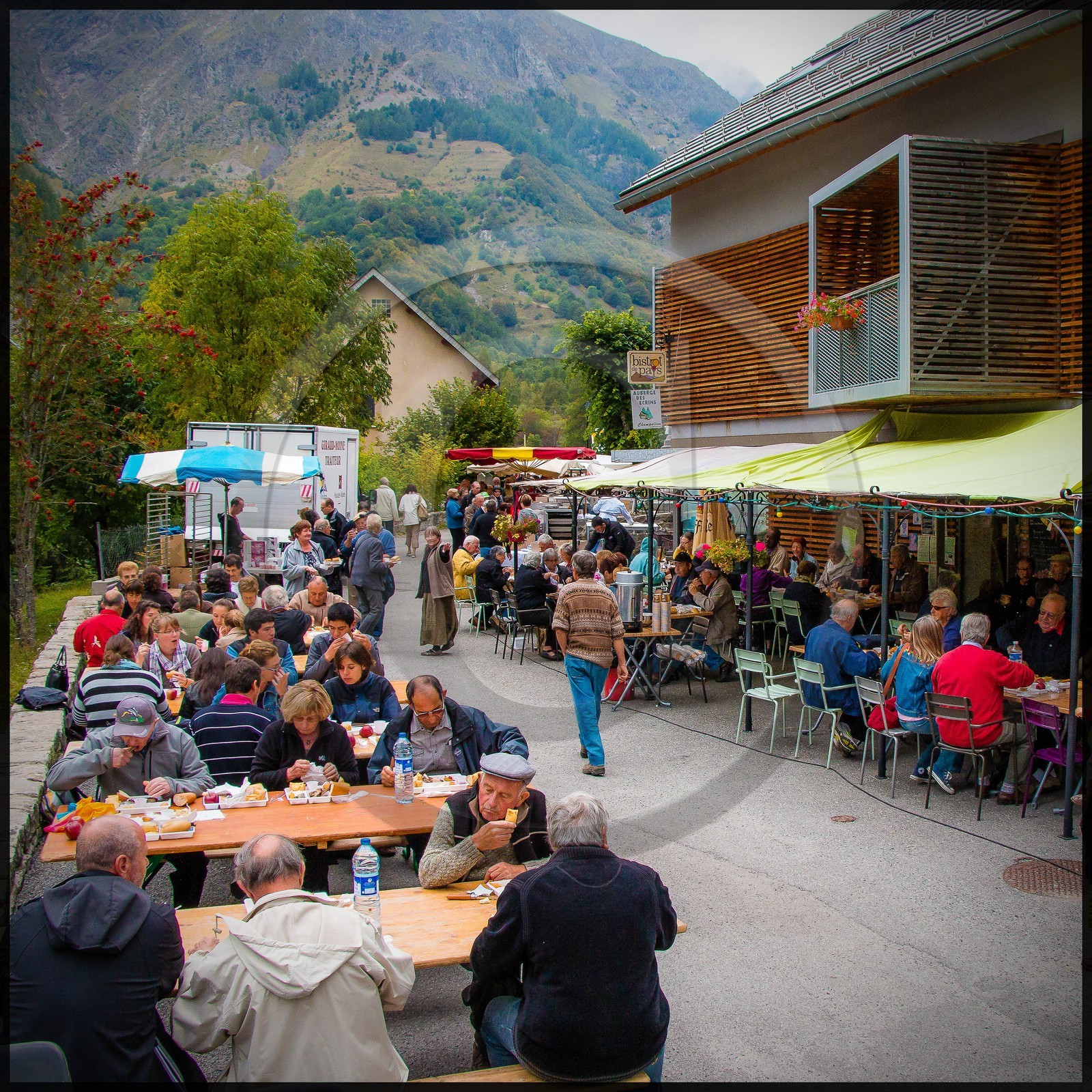 Vallée de Champoléon, Les Borels, foire au tardon