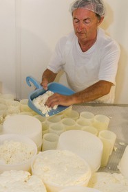 Vallée du Champsaur, fromagerie Ebrard