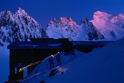 La Barre des Ecrins et le refuge des Ecrins