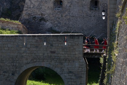 Briançon, l'association Les regiments du passé reconstituent la vie civile et militaire