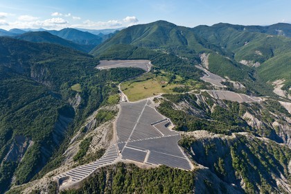 La plus grande centrale solaire photovoltaïque de France