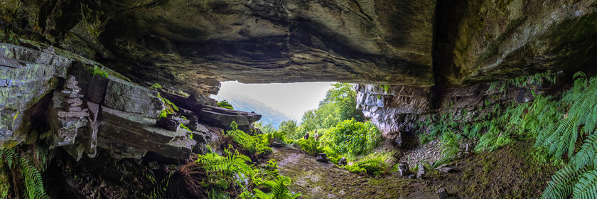 Valle Maira, Roccerè, Area archeologica Roccabruna
