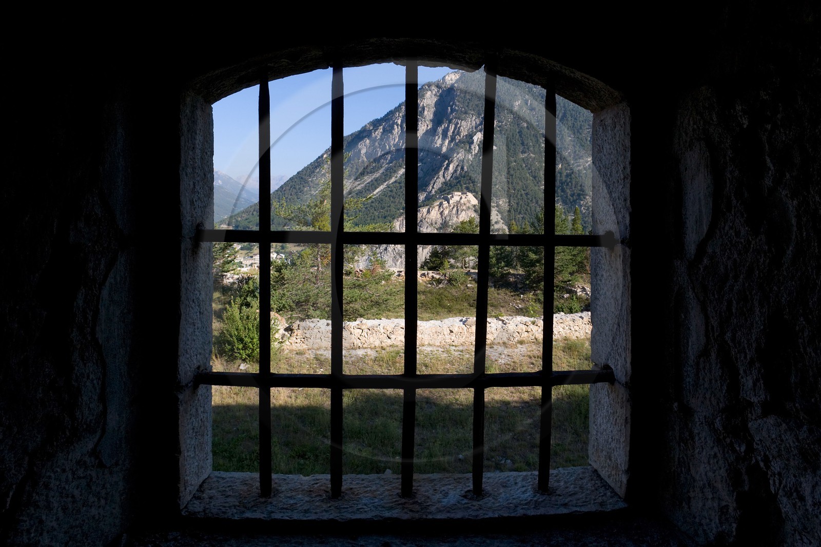 Briançon, Fort Dauphin et vue sur le Fort des Salettes