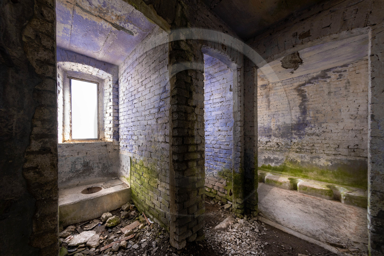 Fort du Chaberton et les ruines de l'ancien camp militaire