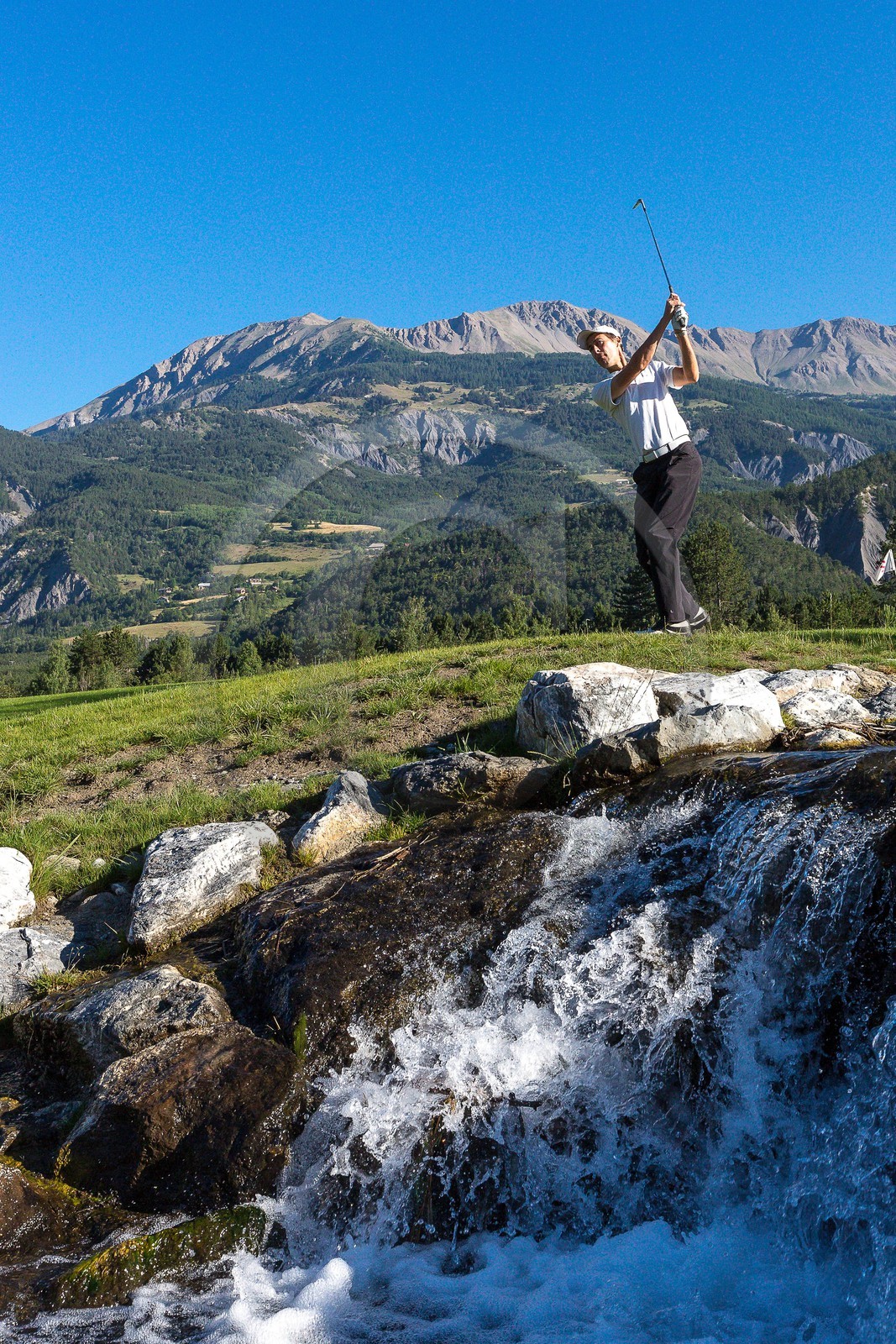 Barcelonnette, Golf de Bois-Chenu
