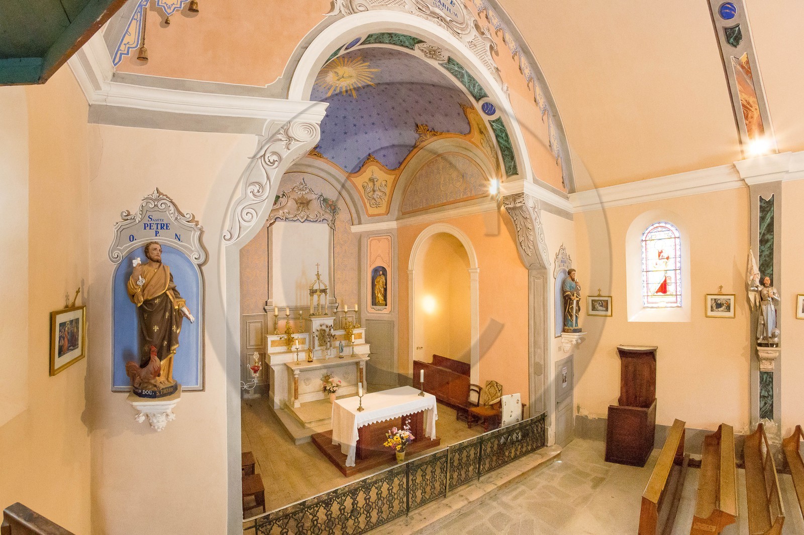 Eglise de l'Ubac de Pontis