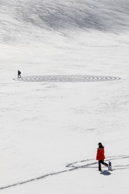 Serre-Chevalier, Snow drawings, une œuvre de l'artiste Sonja Hinrichsen