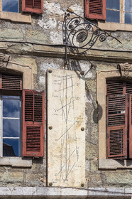 Chambéry, gnomon de la place Saint-Léger
