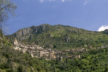 Vallée de la Roya, Parc national du Mercantour, village perché de Saorge