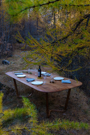 Monts & Merveilles, Maître Artisan d’Art, , table en noyer