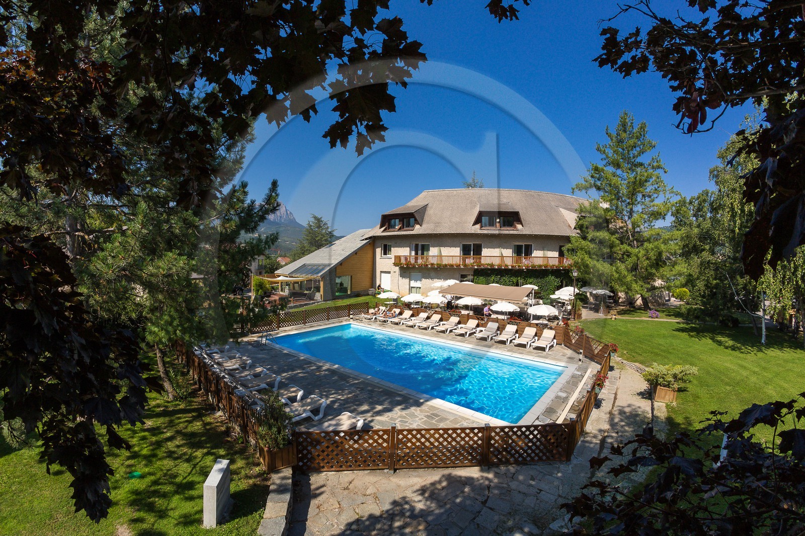 Hôtel restaurant spa Les Bartavelles