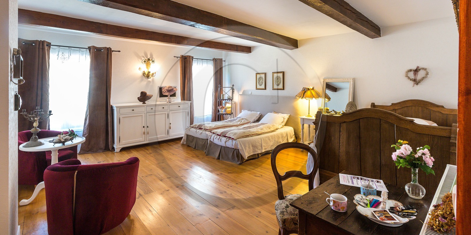 Gîte et chambres d'hôtes La Bousquetière