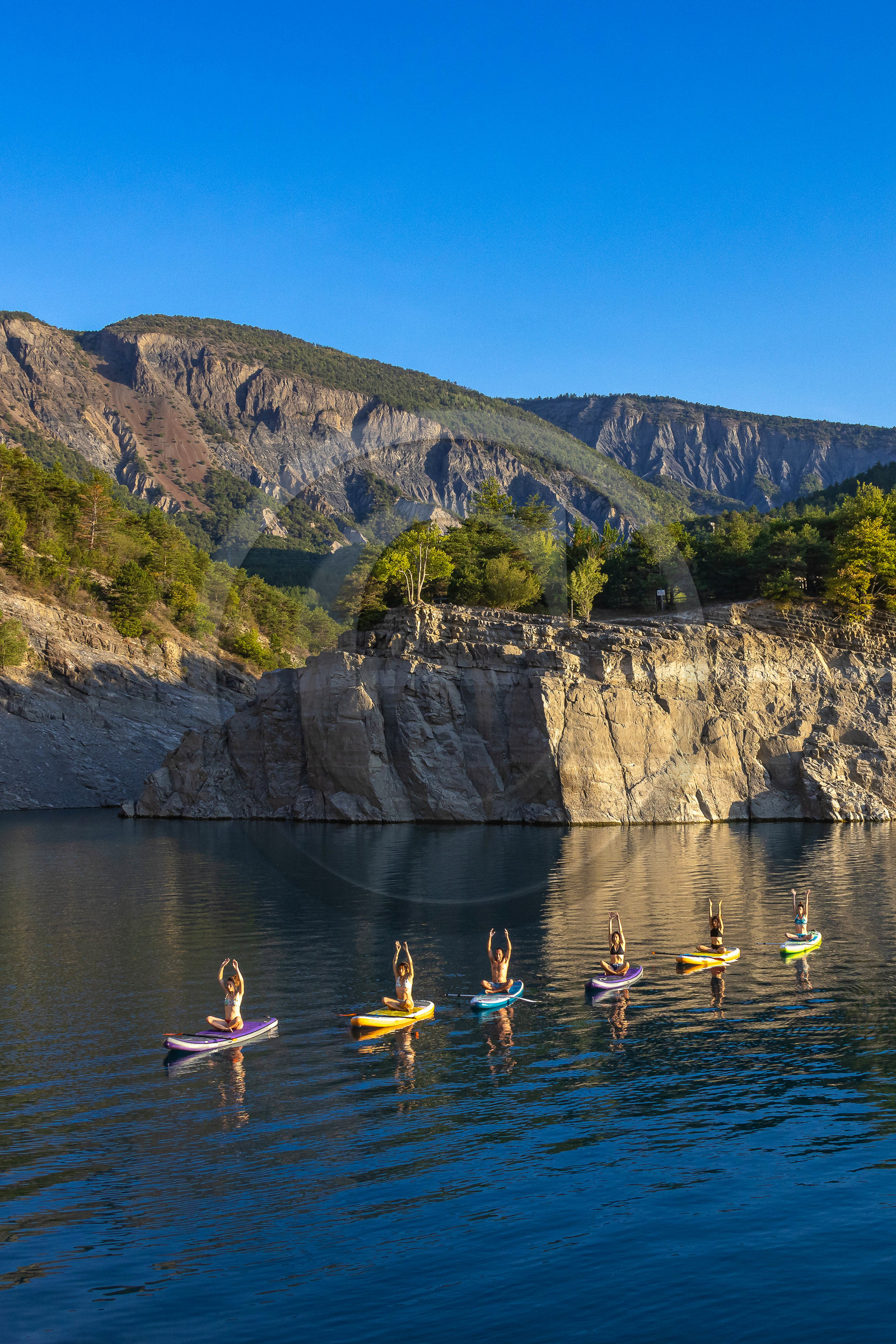 Yoga sur paddle, Serre-Ponçon Aloha