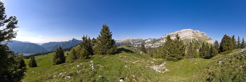 La Dent de Crolles depuis l'alpage de Pravouta