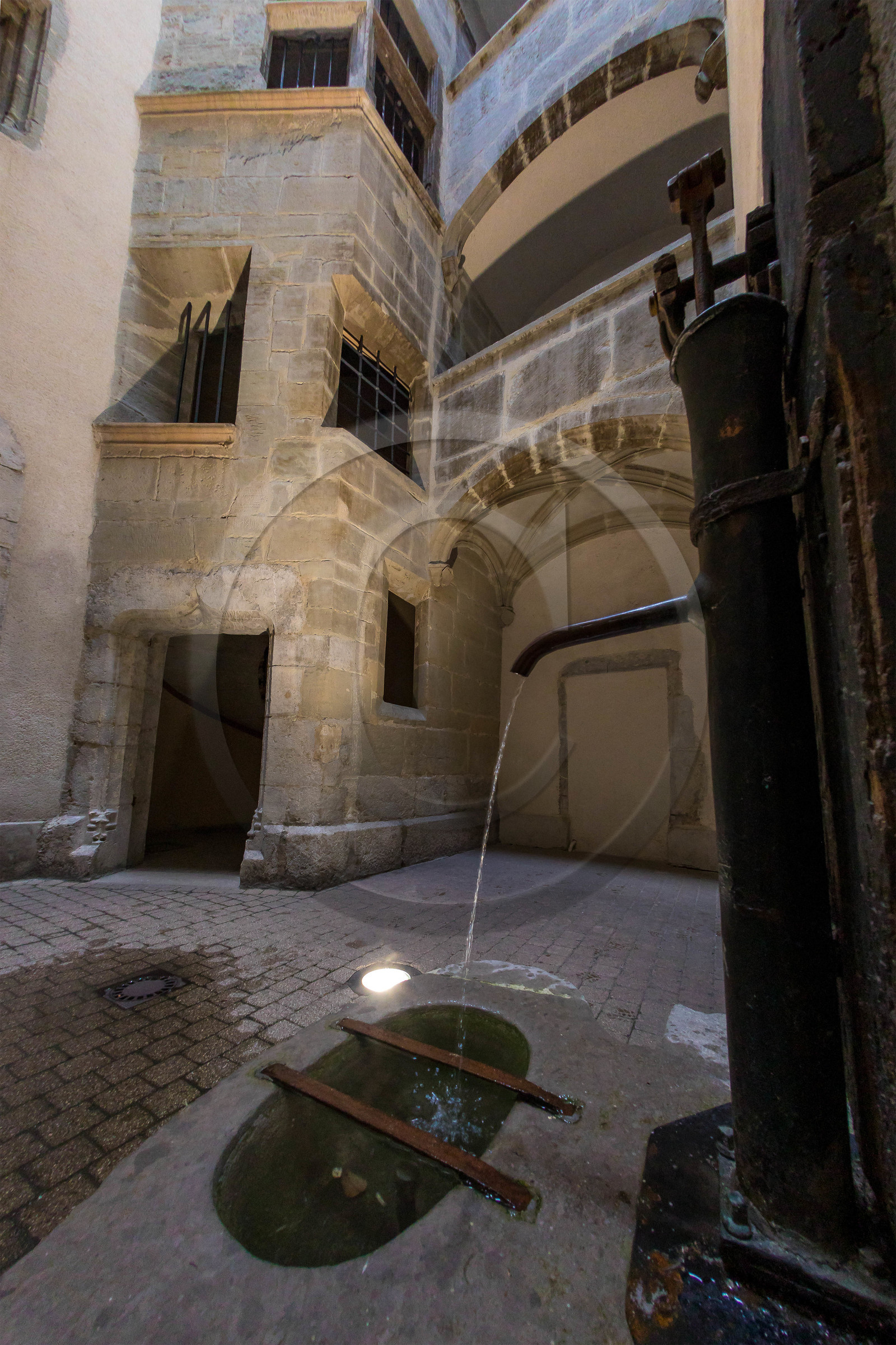 Cour d'un hôtel particulier