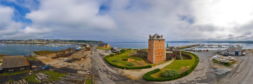 Camaret-sur-Mer, Fortifications Vauban inscrites au patrimoine m