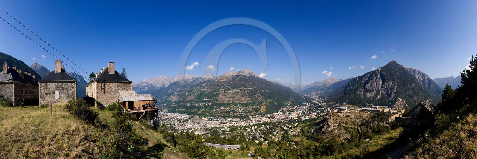 Briançon,la ville vue du Fort du Randouillet