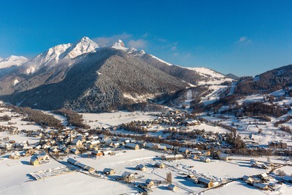 Vallée du Champsaur, station village d'Ancelle