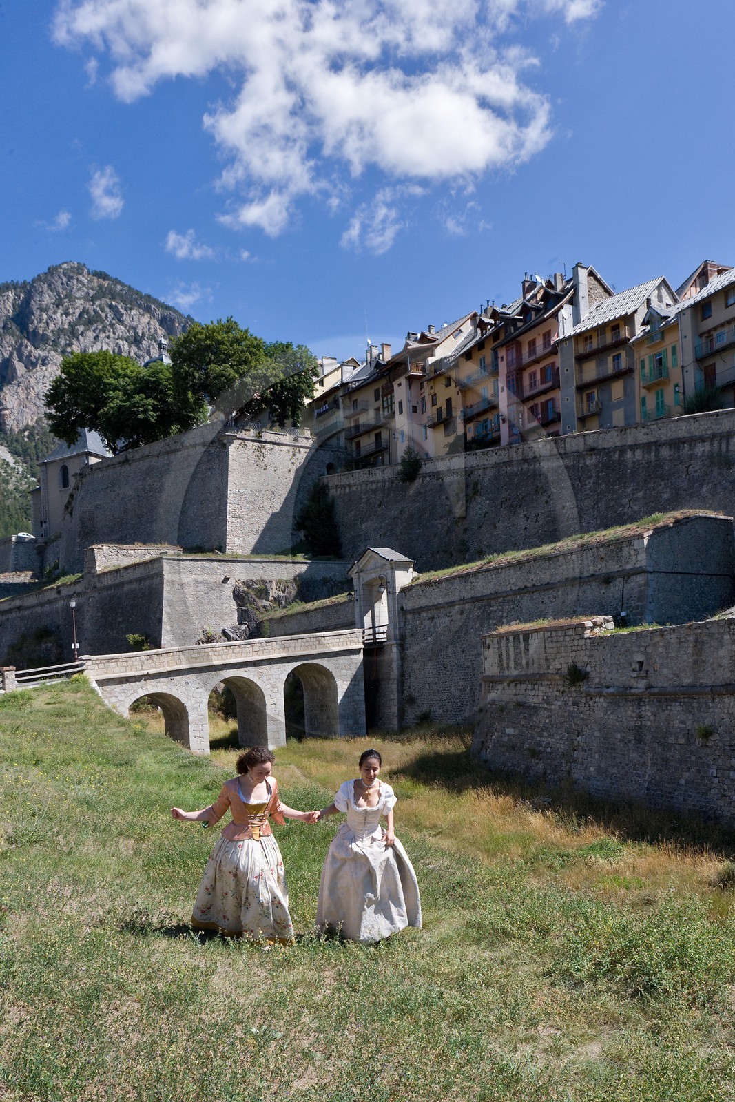 Briançon, l'association Les regiments du passé reconstituent la vie civile et militaire