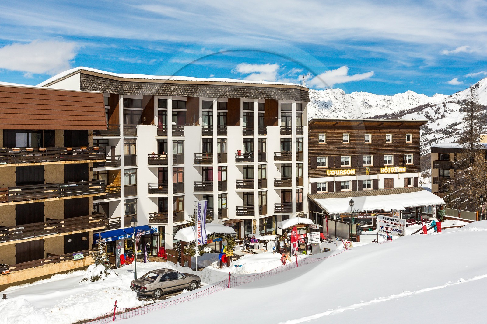 La station de ski Sauze Super-Sauze est une station village située entre 1400 et 2400 m