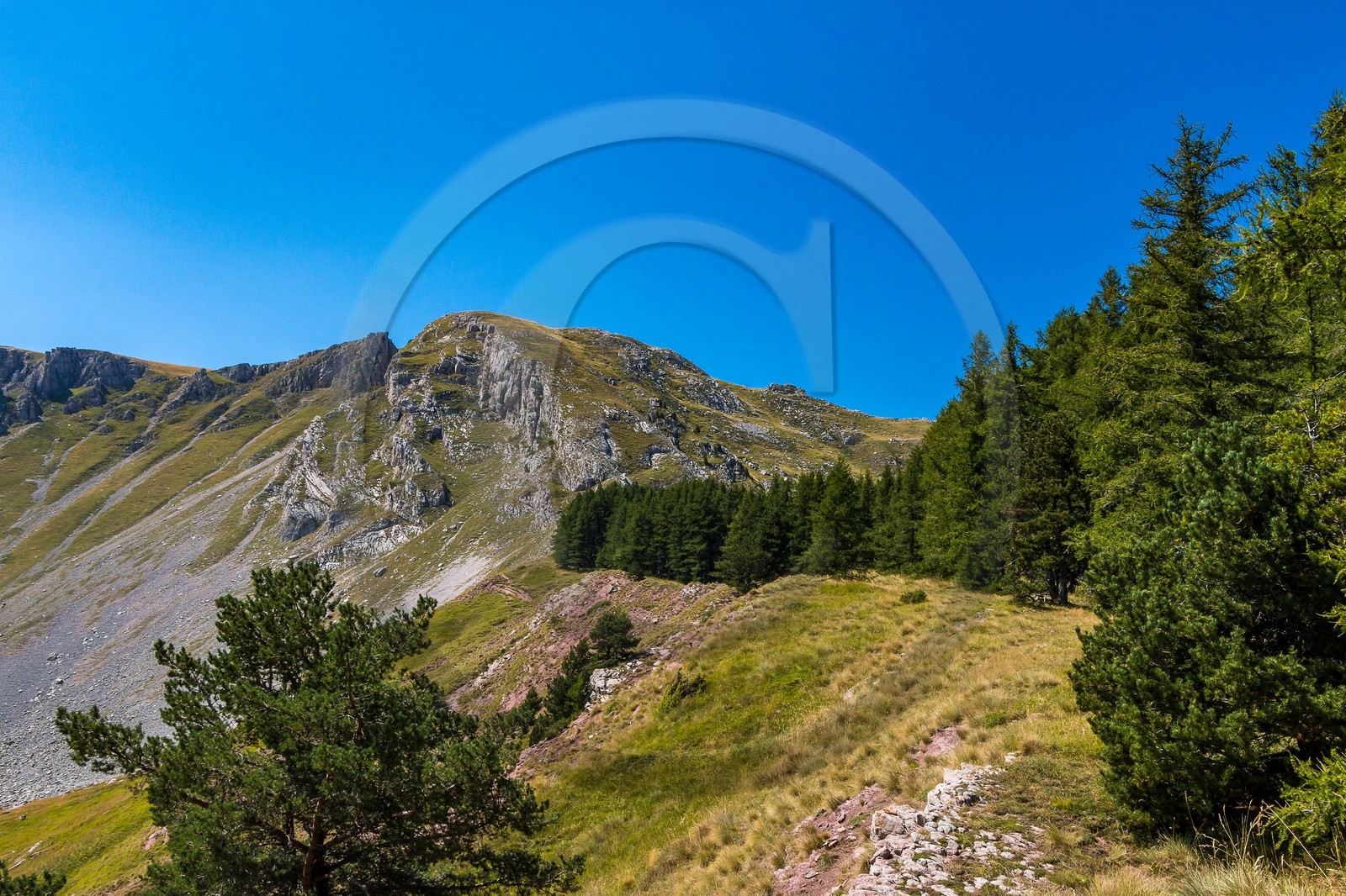 Les Monges, Coste Belle et les Monges 2115 m