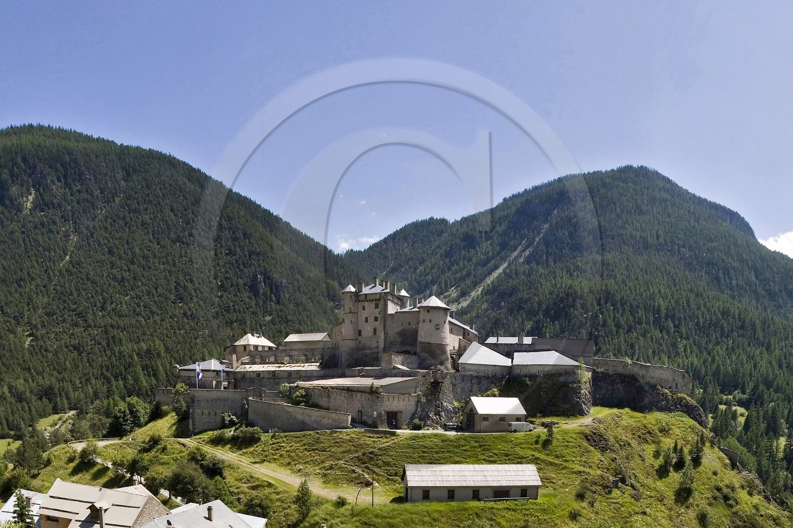 Fort Queyras, Château-Queyras