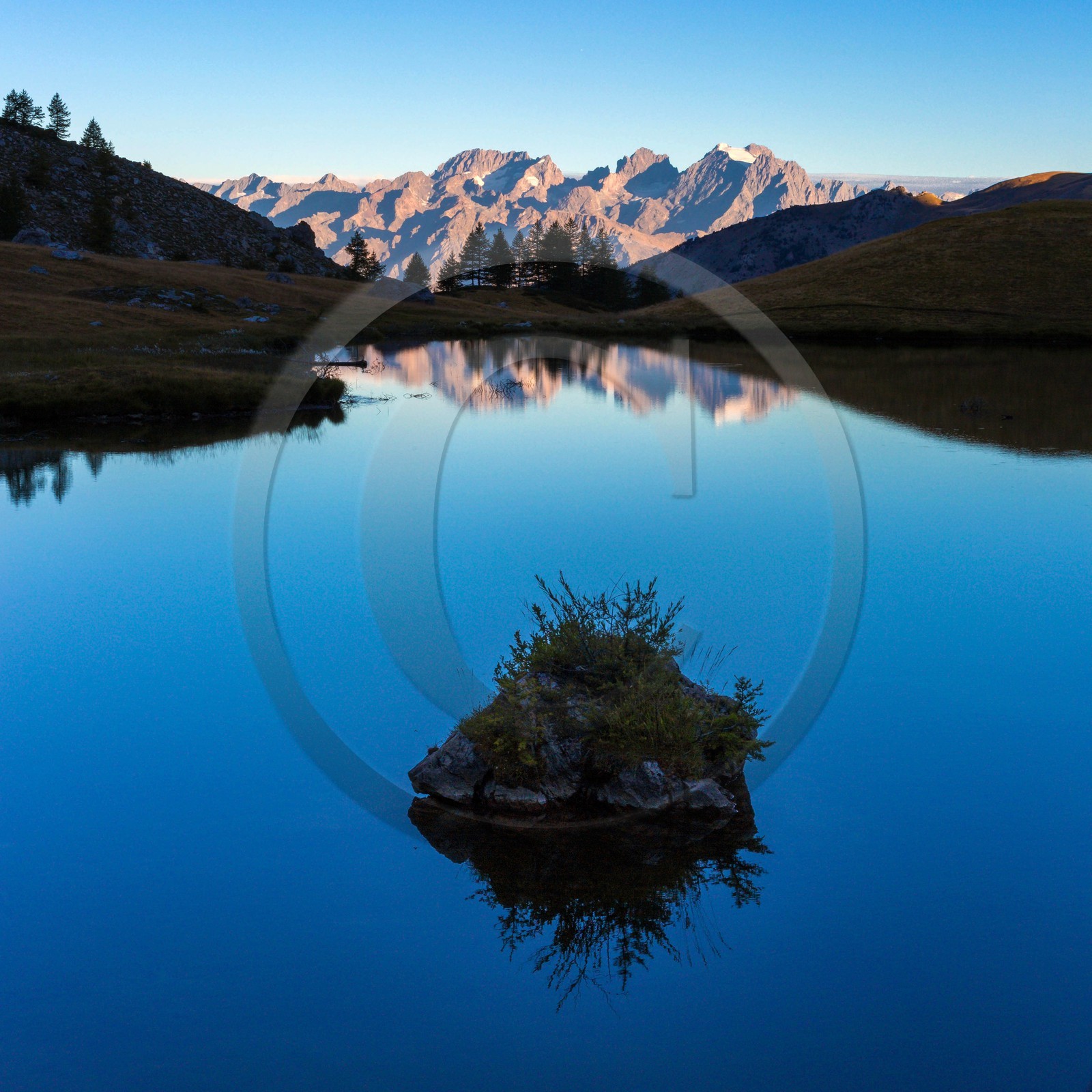 Saint-Crépin, Lac du Lauzet