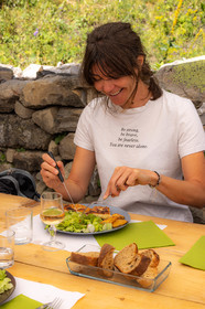 L'Ecrin de Violette, Chambres et table d'hôtes