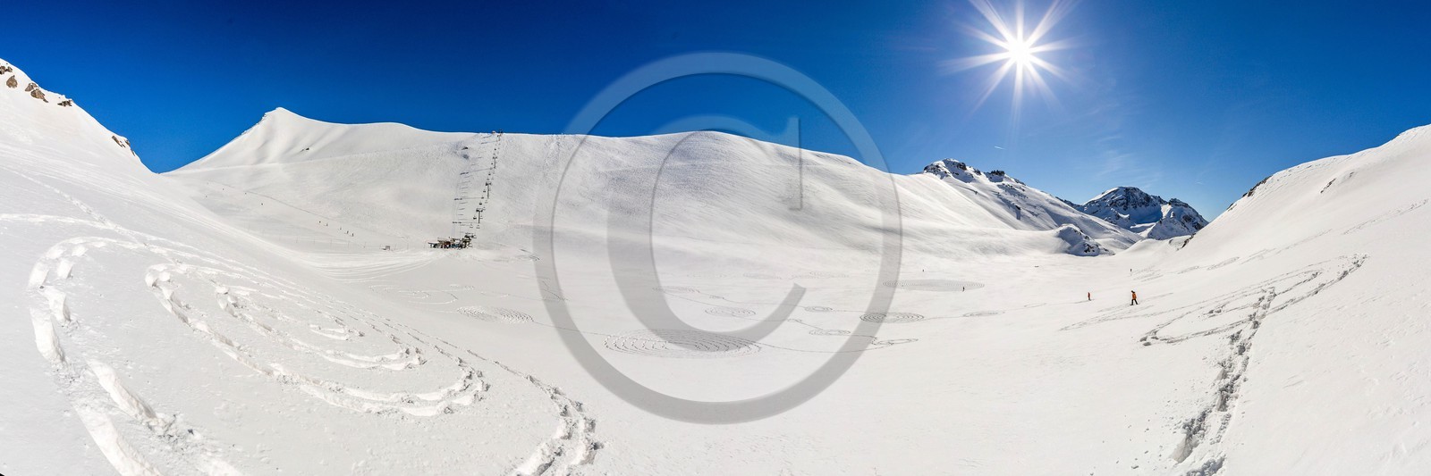 Serre-Chevalier, Snow drawings, une œuvre de l'artiste Sonja Hinrichsen