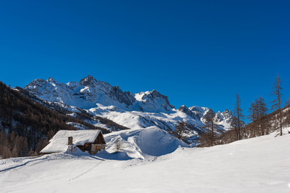 Vallée de la Clarée, Chalets de la Basse-Sausse