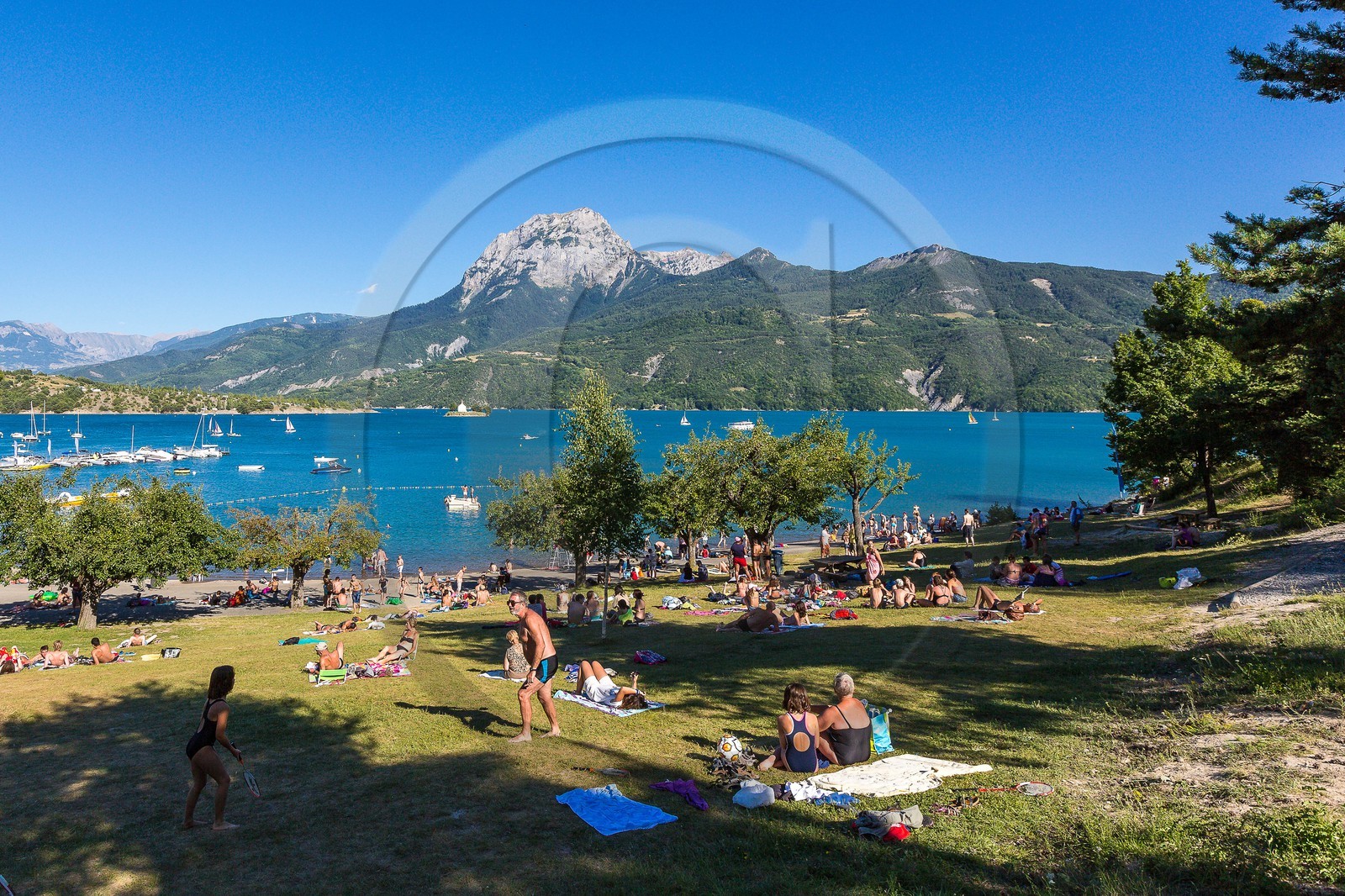 Prunières, plage de la baie Saint-Michel