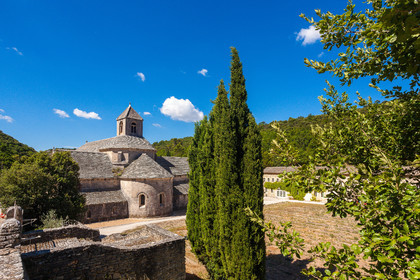 Gordes, Abbaye Notre-Dame de Sénanque
