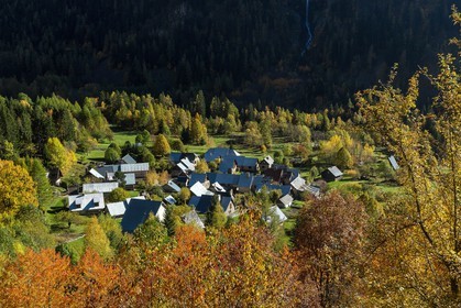 Vallée du Béranger village de Valjouffrey, hameau de Valsenestre