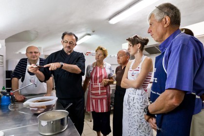 Château de Picomtal, stage de cuisine avec Luc Eyriey Maître chocolatier