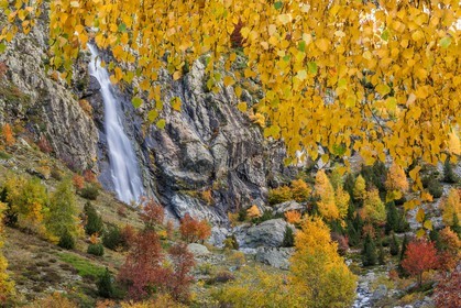 Vallée de la Bonne,  Le Désert, cascade de la Pisse