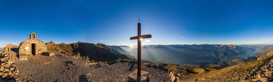 Lac de Serre-Ponçon, Chapelle du Mont Guillaume (2 552 mètres d'altitude)