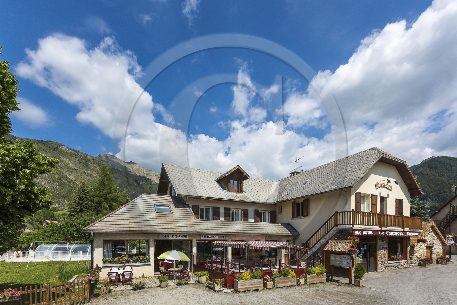 Ancelle, Hôtel, restaurant et pension de famille Le Chamois