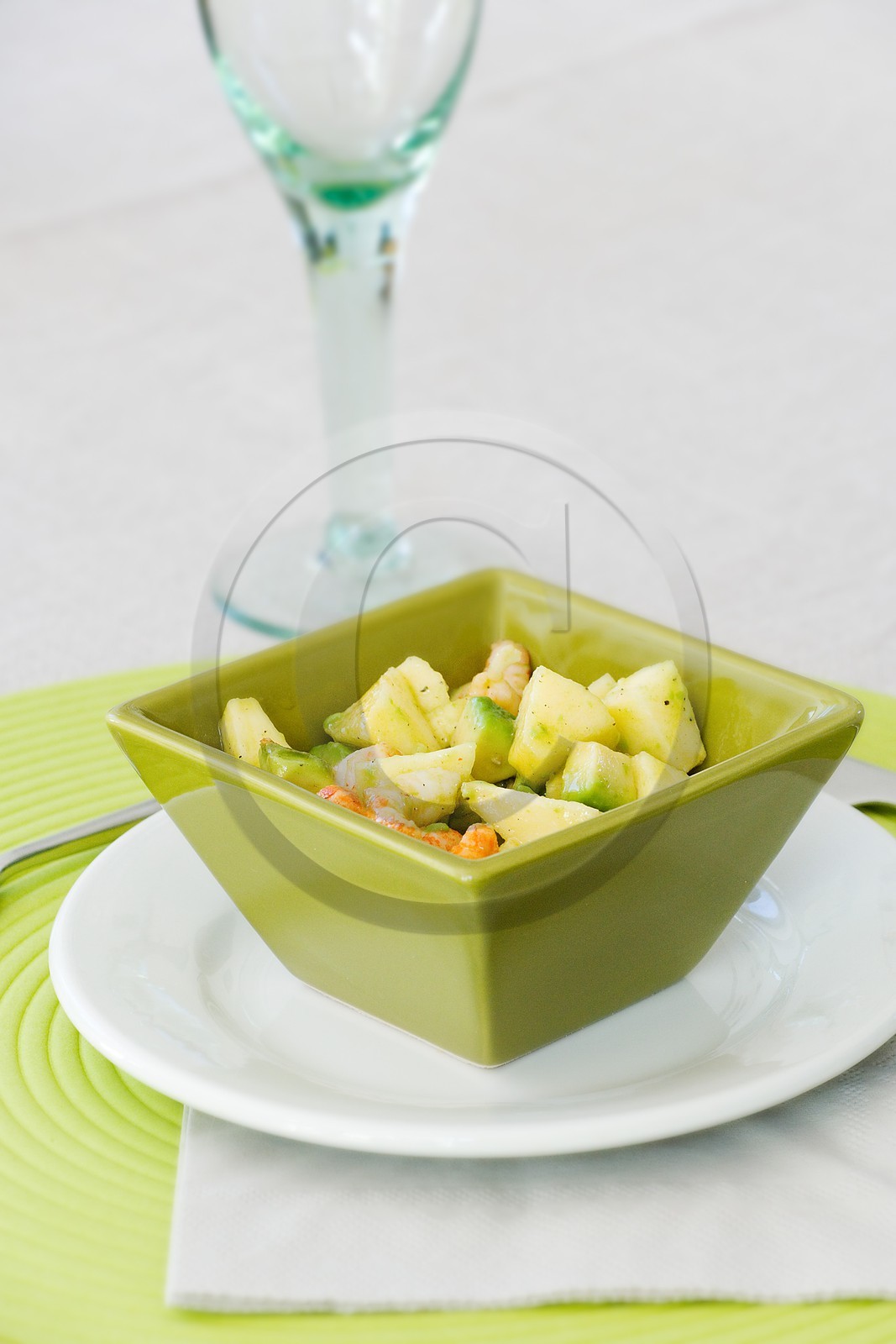 Saléon, table et chambre d'hôtes La Tête en l'air