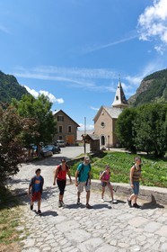 Randonnée au départ du village de Prapic