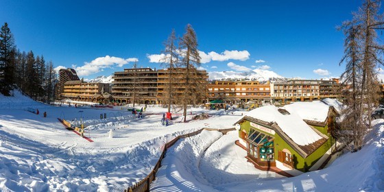 Uvernet-Fours, station de ski de Praloup, garderie