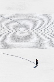 Serre-Chevalier, Snow drawings, une œuvre de l'artiste Sonja Hinrichsen