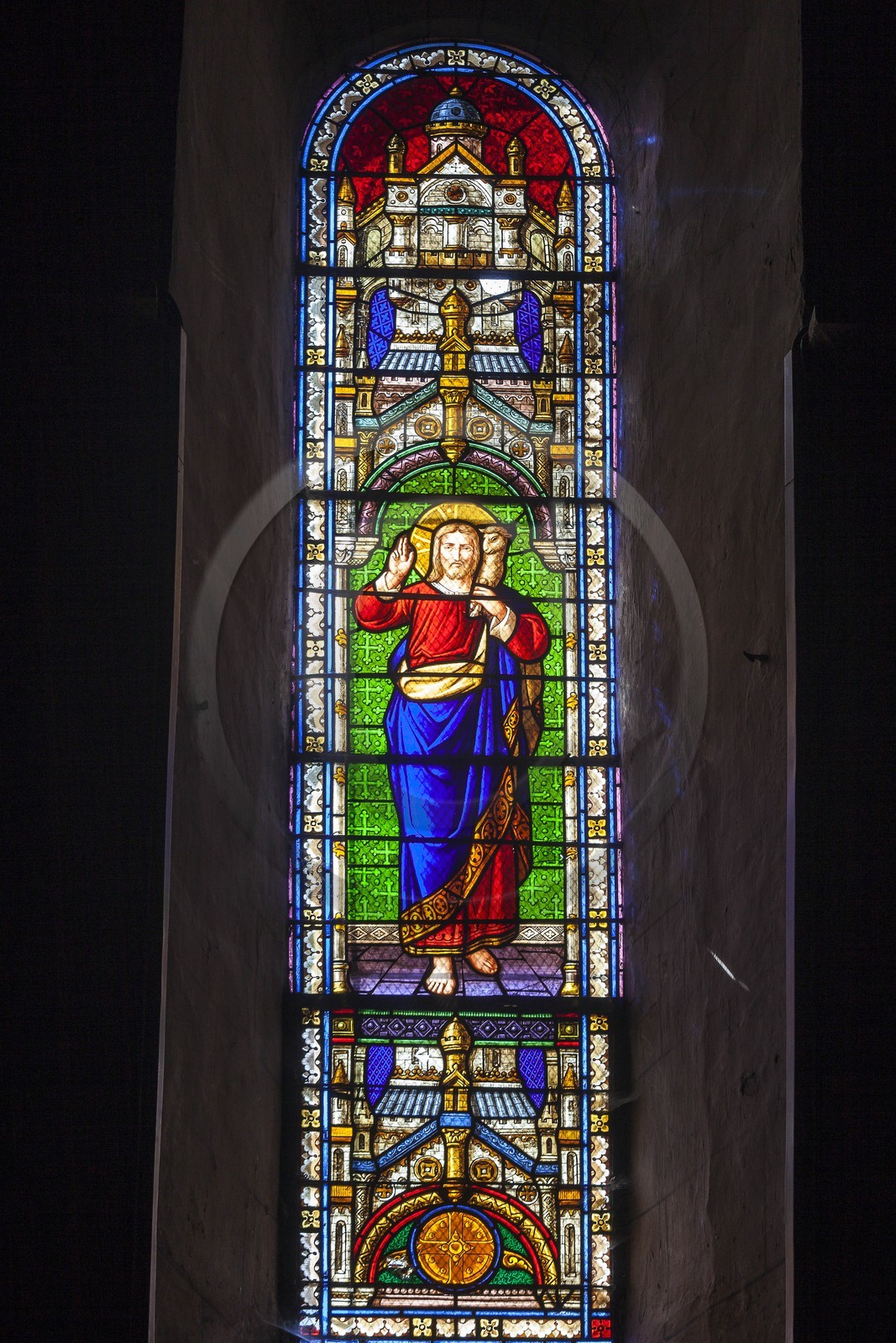 cathédrale Notre-Dame-de-l'Assomption d'Entrevaux , vitraux