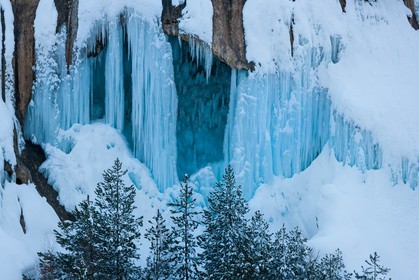 torrent de Crévoux, la grotte du Drac