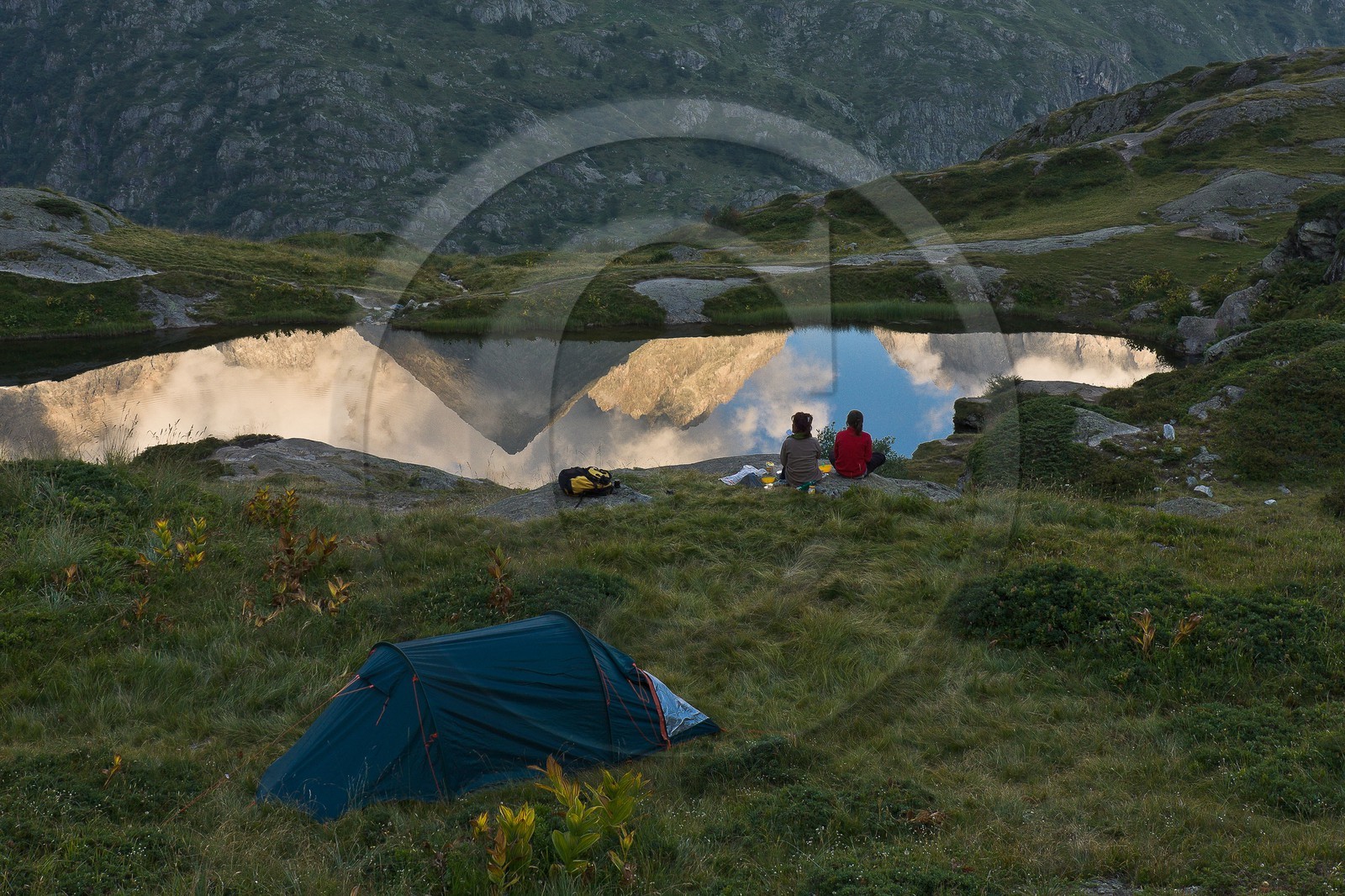 Bivouac au lac du Lauzon