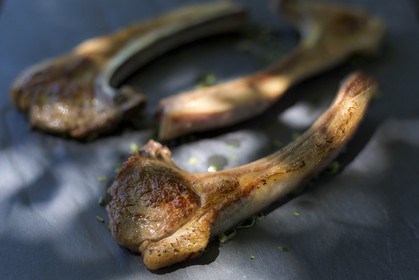 Ferme des Sonnailles, élevage et vente direct d'agneau, cotelette d'agneau