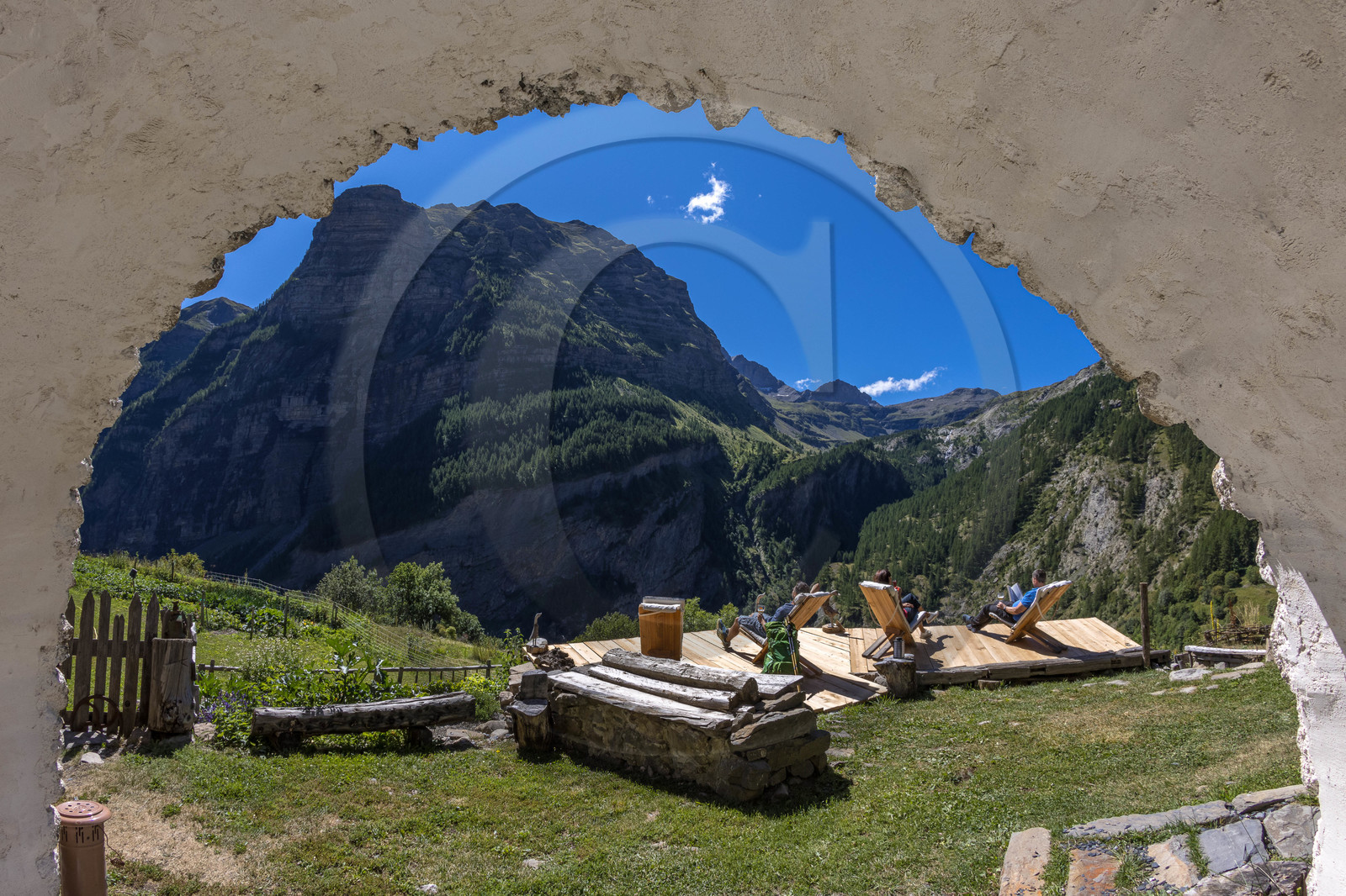 L'Ecrin de Violette, Chambres et table d'hôtes