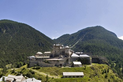Fort Queyras, Château-Queyras