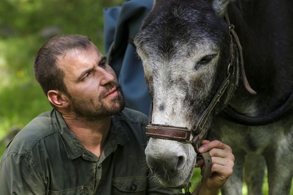 Yohann Masnada, accompagnateur ânier