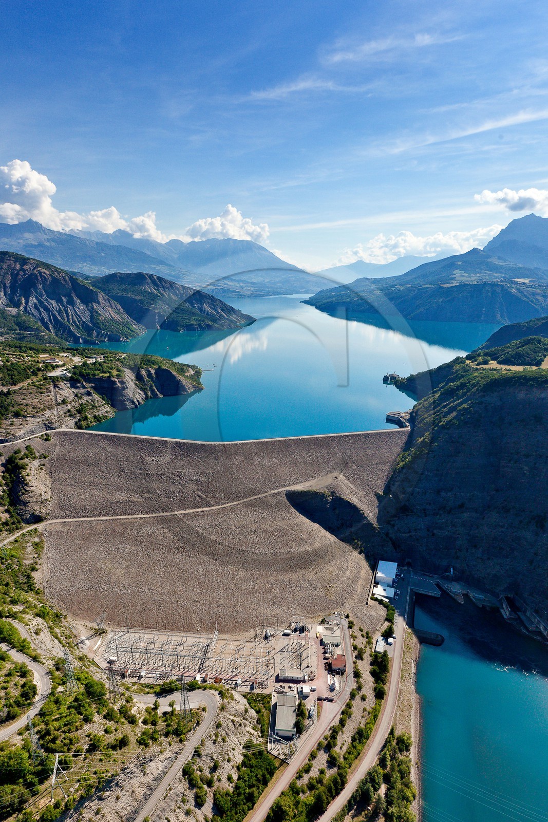 Barrage de Serre-Ponçon, usine hydroélectrique EDF